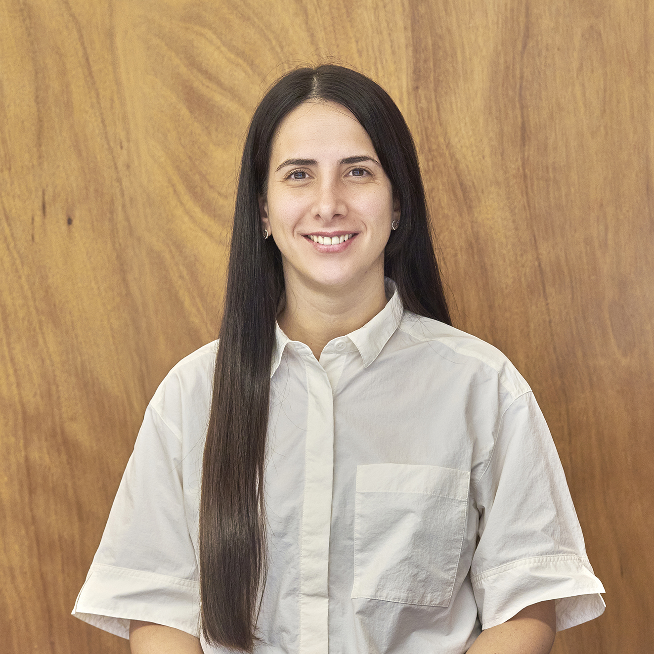 Agostina Ferrentino_C_baixa